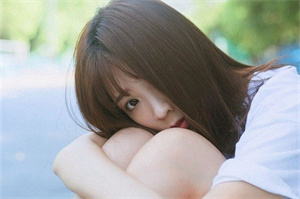 强化问责制：上海国 __ 的努力